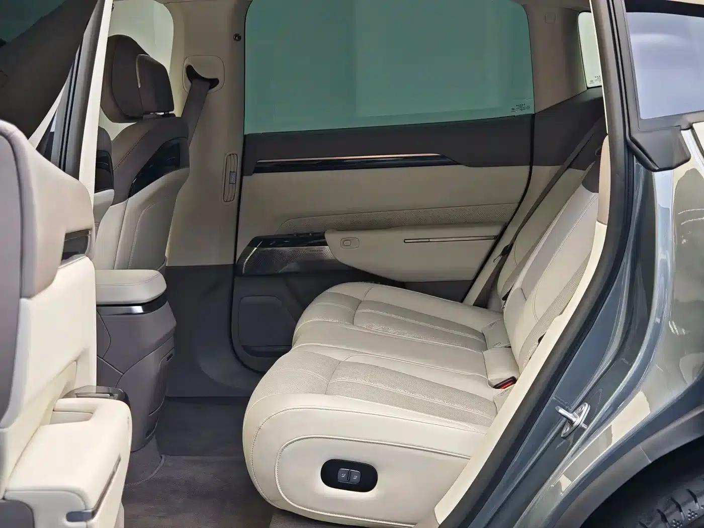 Jike 7X 2025 75kWh Rear-Wheel Drive Intelligent Driving Edition — миниатюра 33