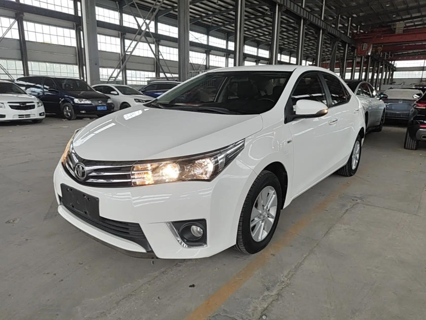 Toyota Corolla 2014 1.6L CVT GL — миниатюра 1