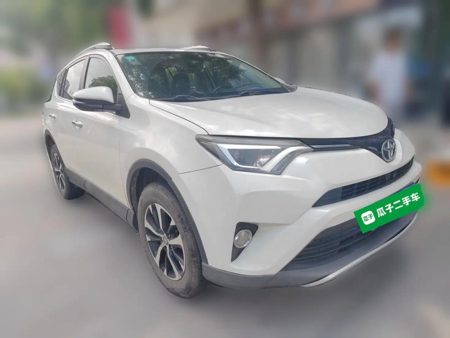 Toyota RAV4 2016 2.0L CVT Two-Wheel Drive Smart Edition China V Standard — миниатюра 3