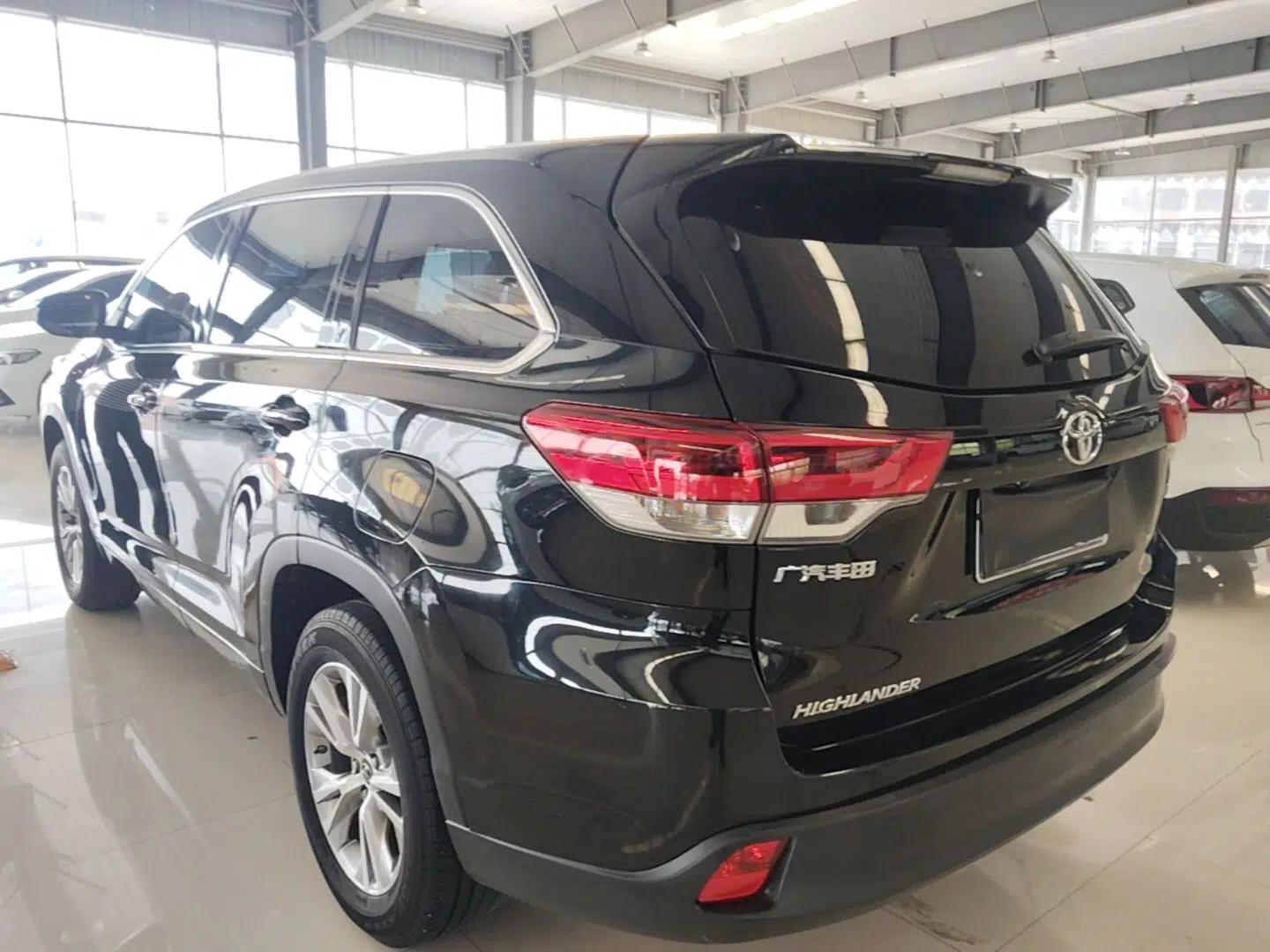 Toyota Highlander 2018 2.0T Two-Wheel Drive Elite Version 5 Seats China VI Standard — миниатюра 4