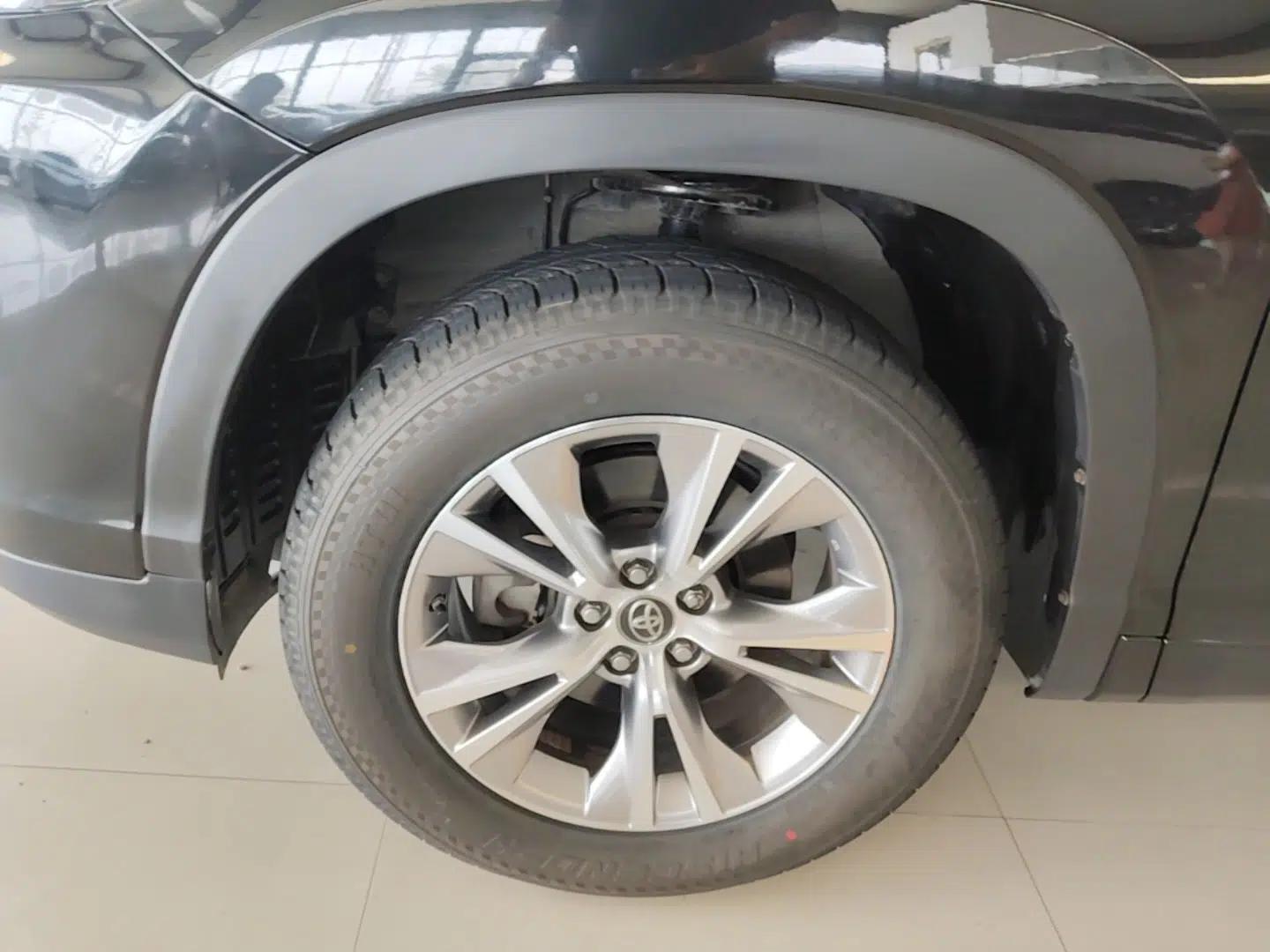 Toyota Highlander 2018 2.0T Two-Wheel Drive Elite Version 5 Seats China VI Standard — миниатюра 10