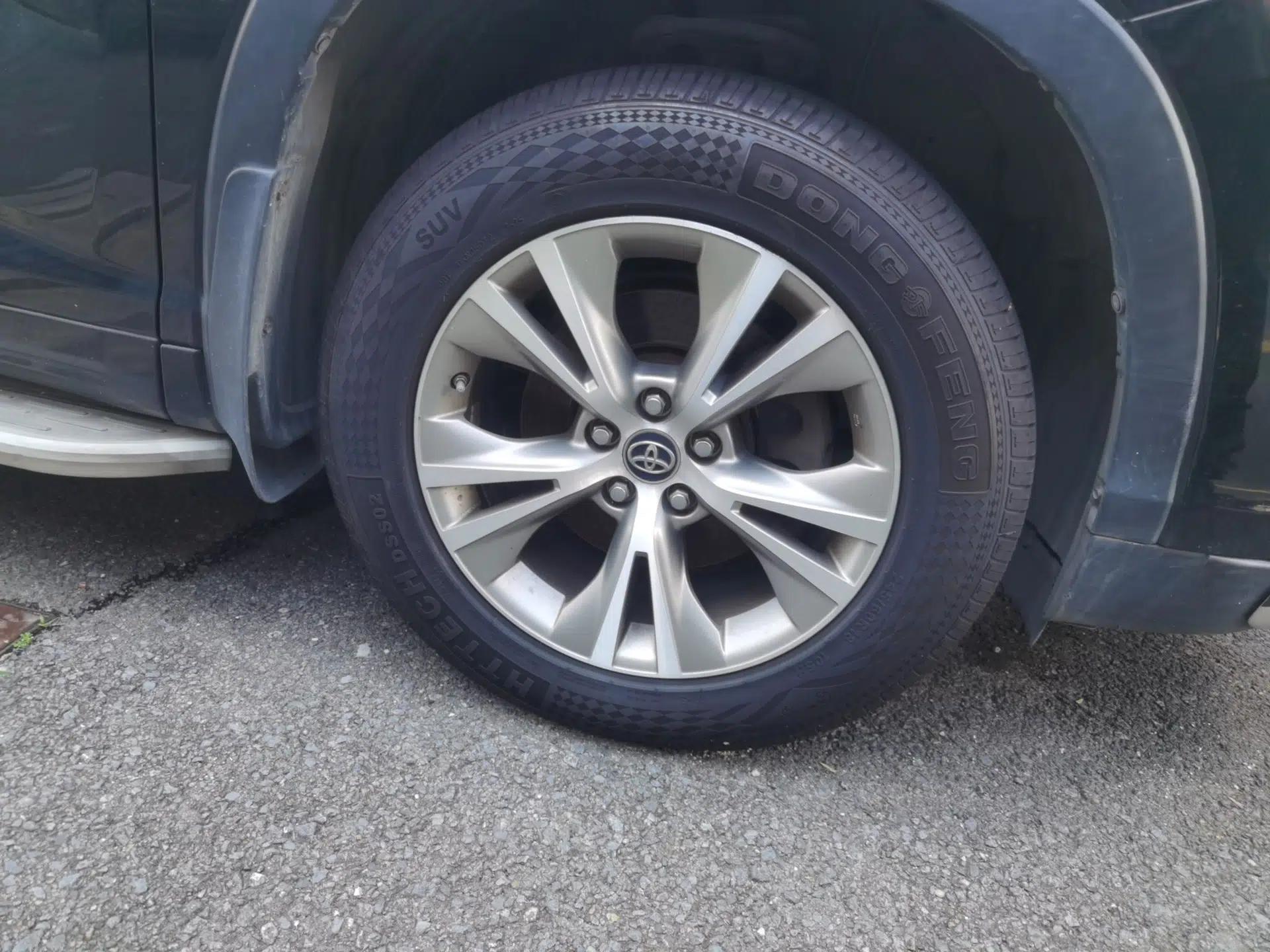 Toyota Highlander 2017 2.0T Two-Wheel Drive Elite Edition 5 Seats — миниатюра 8
