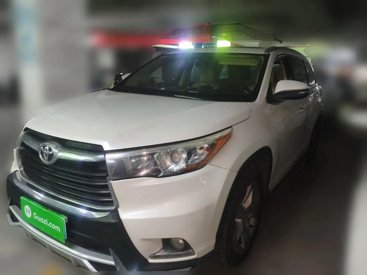Toyota Highlander 2015 2.0T Four-Wheel Drive Luxury Edition 7-Seater — миниатюра 1