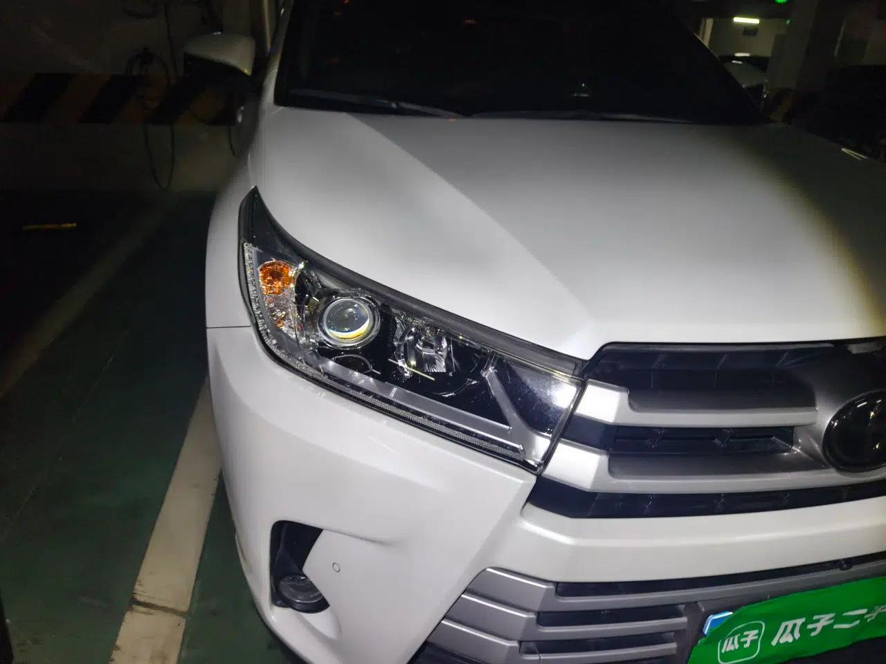 Toyota Highlander 2021 2.0T Four-Wheel Drive Luxury Edition 7 Seats — миниатюра 7