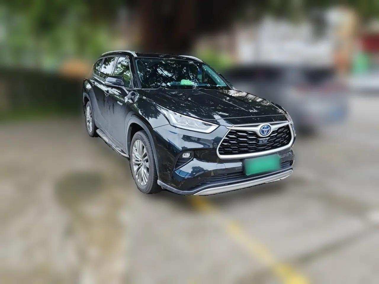 Toyota Highlander 2022 Dual-Engine 2.5L Four-Wheel Drive Prestige Version 7 Seats — миниатюра 3