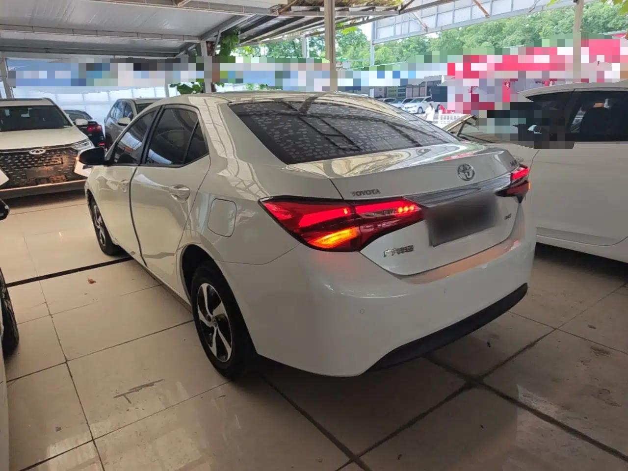 Toyota Levin 2017 Revised 185T CVT Elite Edition China V Standard — миниатюра 4