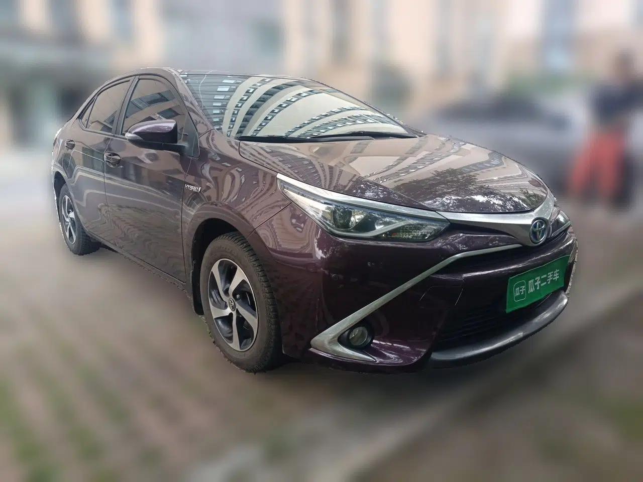 Toyota Levin 2017 Revised Dual-Engine 1.8H GS E-CVT Elite Sunroof Version China V Standard — миниатюра 3