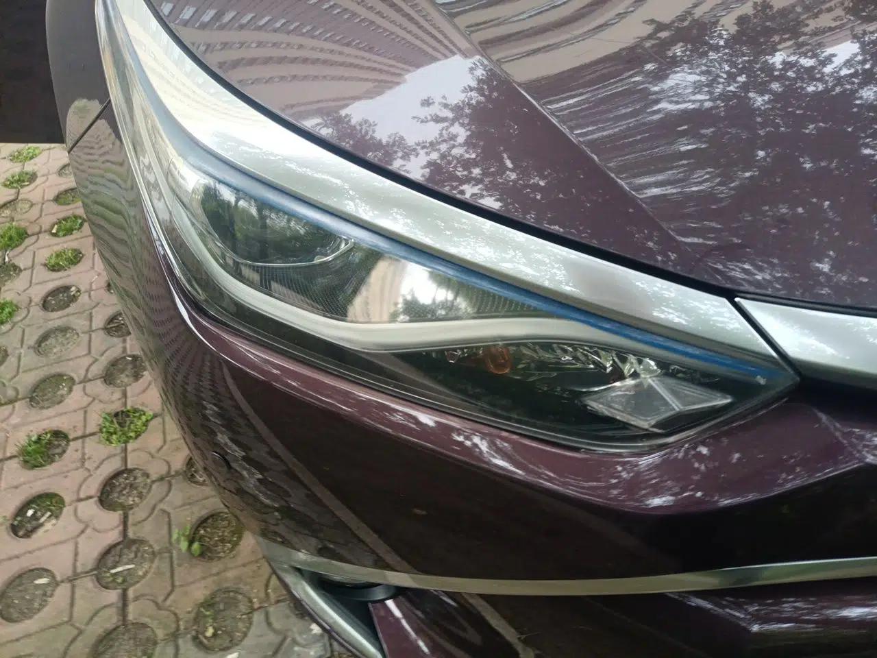 Toyota Levin 2017 Revised Dual-Engine 1.8H GS E-CVT Elite Sunroof Version China V Standard — миниатюра 7