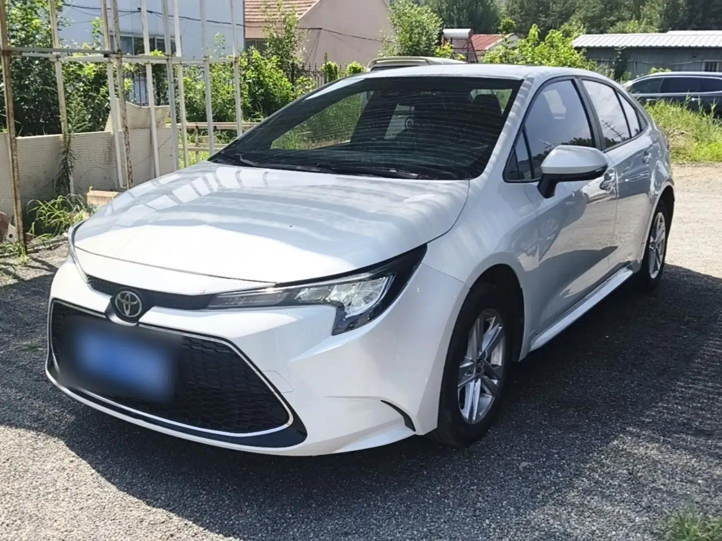 Toyota Levin 2019 185T CVT Luxury Edition China VI Standard — миниатюра 1