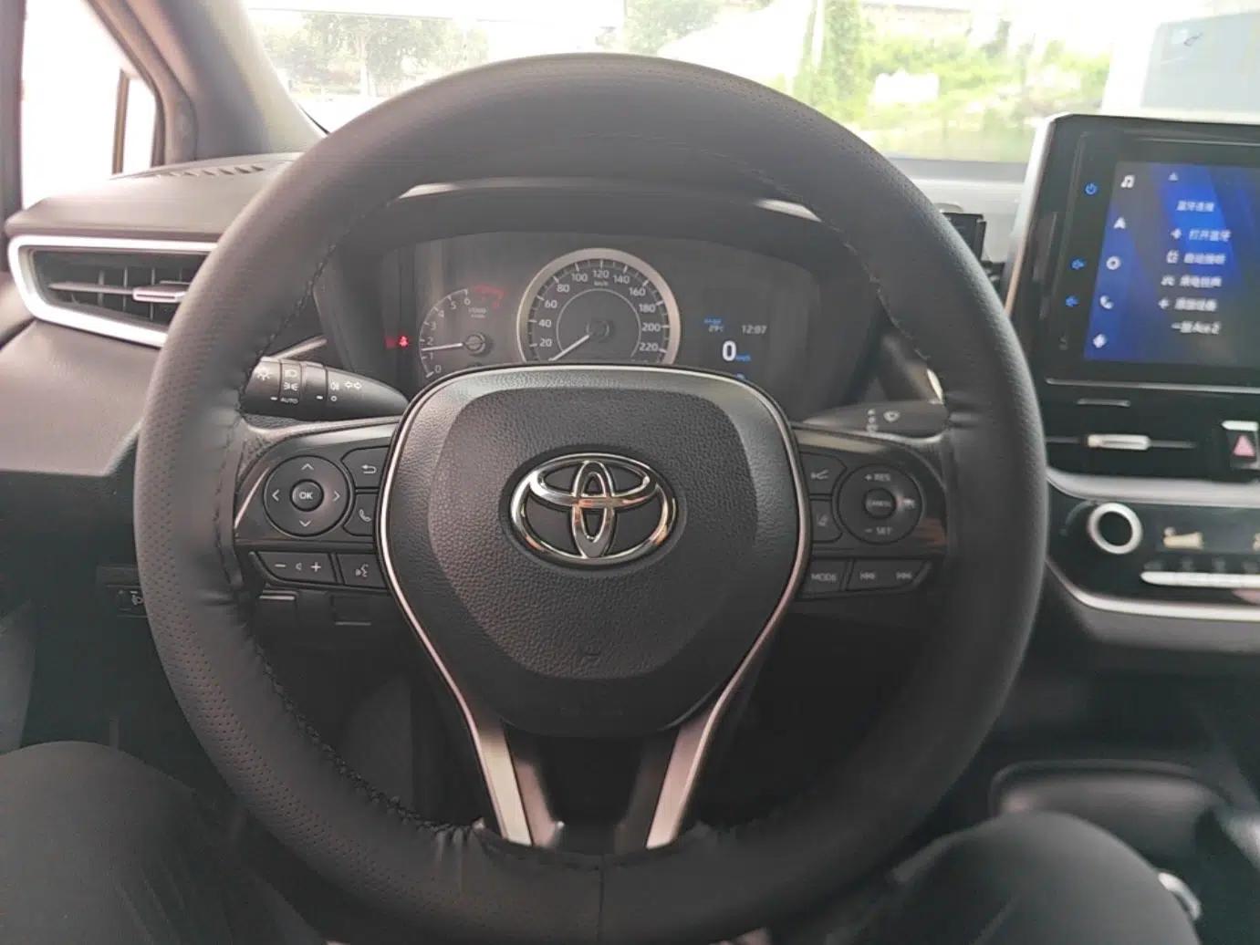 Toyota Levin 2021 185T CVT Luxury Edition — миниатюра 13