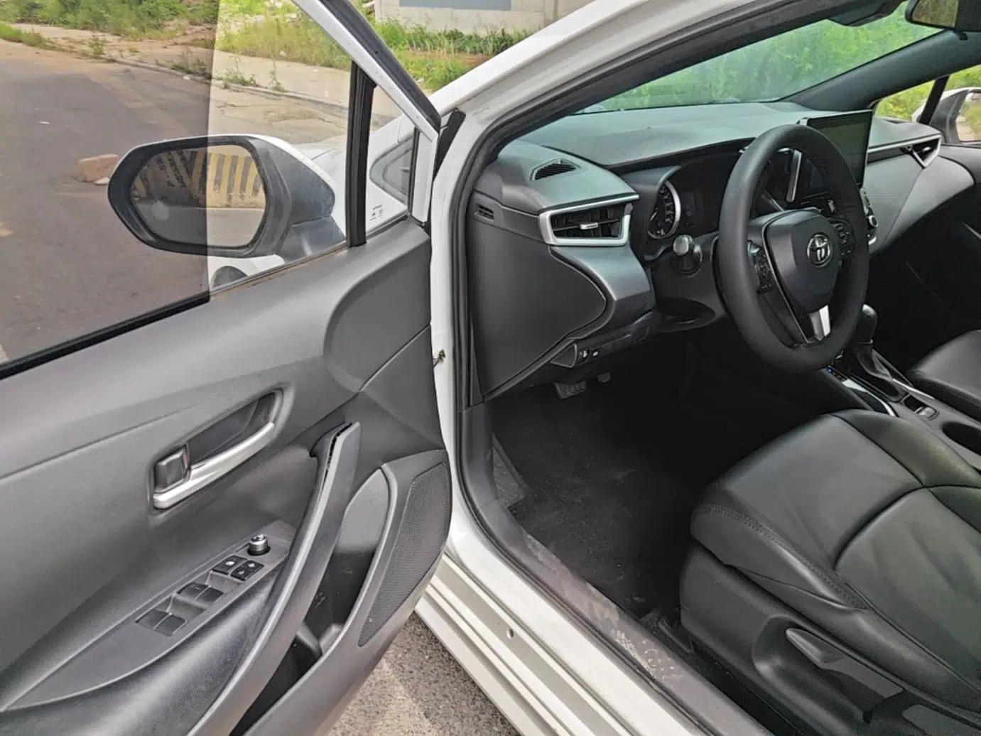 Toyota Levin 2021 185T CVT Luxury Edition — миниатюра 18