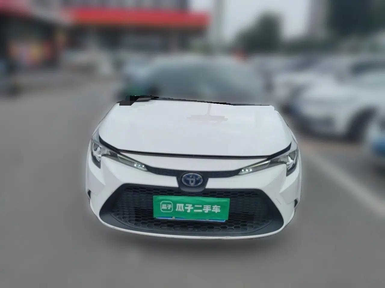 Toyota Levin 2022 Dual-Motor 1.8H E-CVT Leading Edition — миниатюра 2