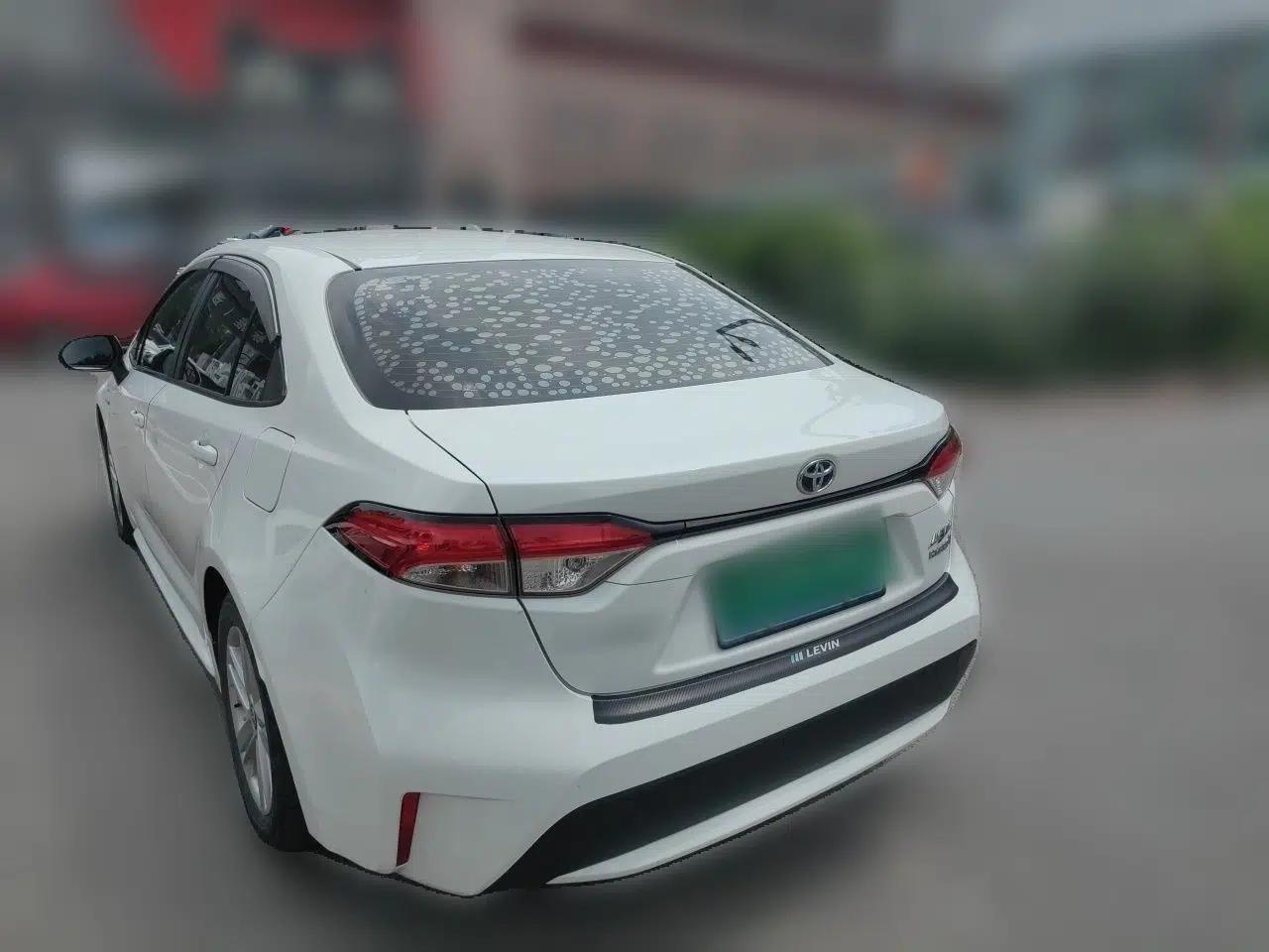 Toyota Levin 2022 Dual-Motor 1.8H E-CVT Leading Edition — миниатюра 4