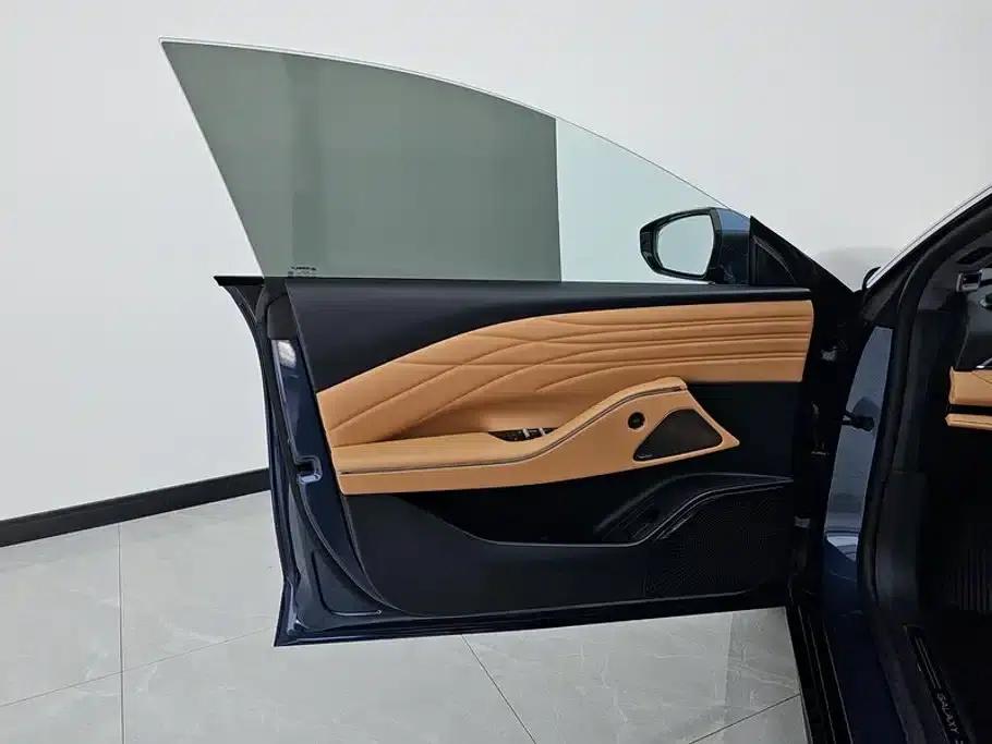 Galaxy Star 8 2025 Model 130km EM-i Flagship Edition — миниатюра 7