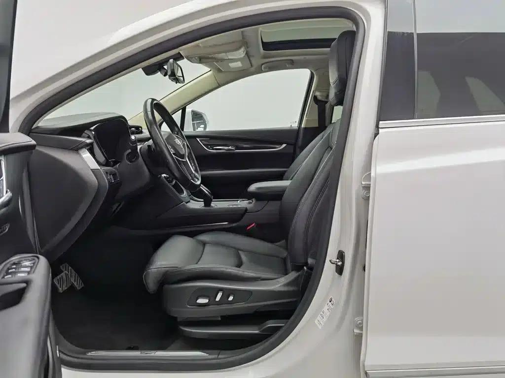 Cadillac XT5 2017 Anniversary Edition 28T AWD Luxury — миниатюра 10