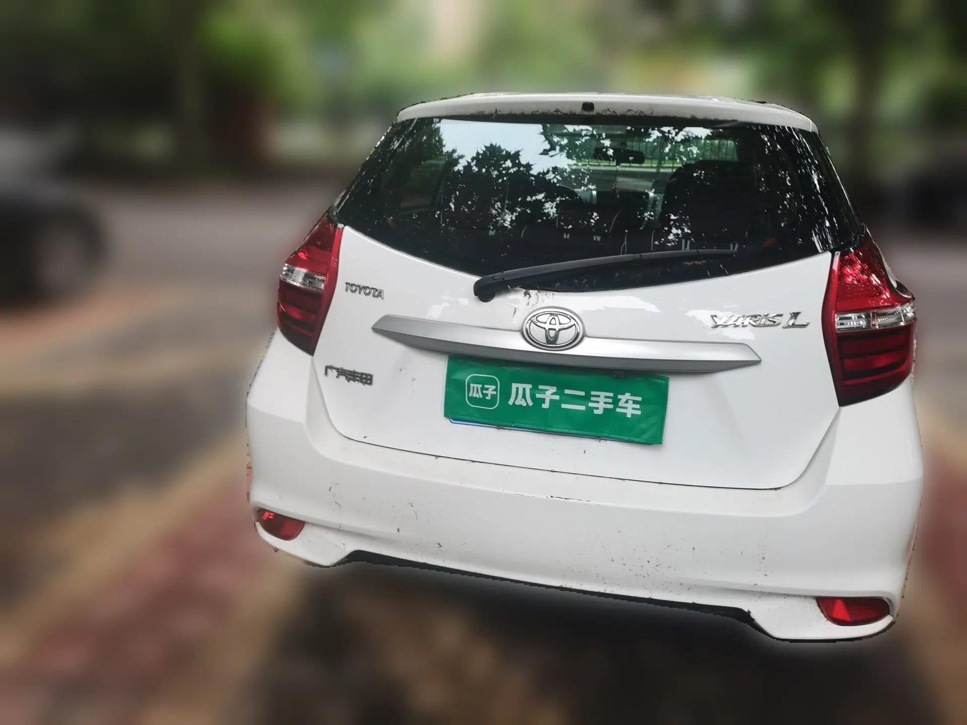 Toyota YARiS L Zhi Xuan 2017 1.5E CVT Enhanced Performance Edition — миниатюра 3