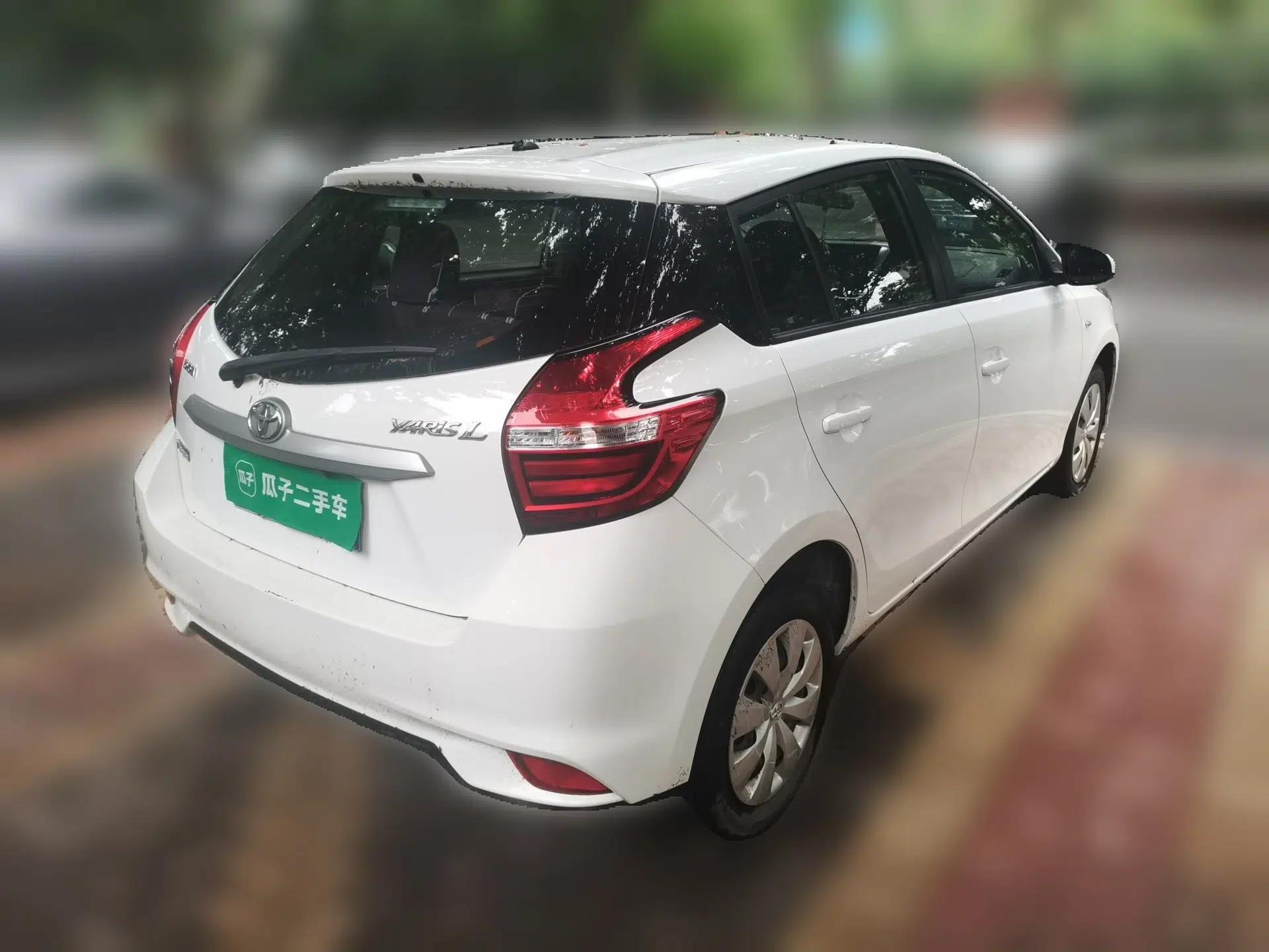 Toyota YARiS L Zhi Xuan 2017 1.5E CVT Enhanced Performance Edition — миниатюра 4