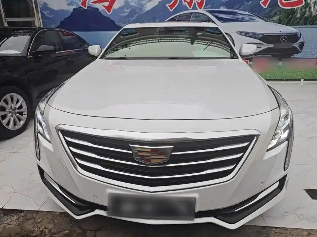 2017 Cadillac CT6 28T Luxury — миниатюра 2