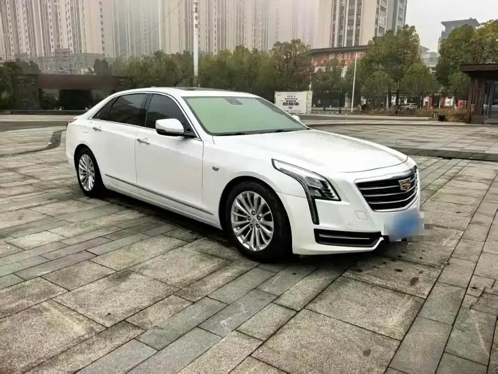 2017 Cadillac CT6 28T Luxury — миниатюра 25