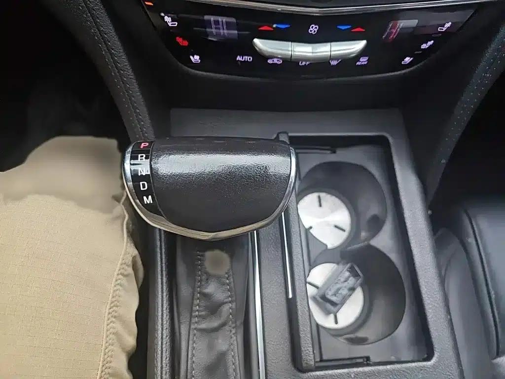 2017 Cadillac CT6 28T Luxury — миниатюра 10