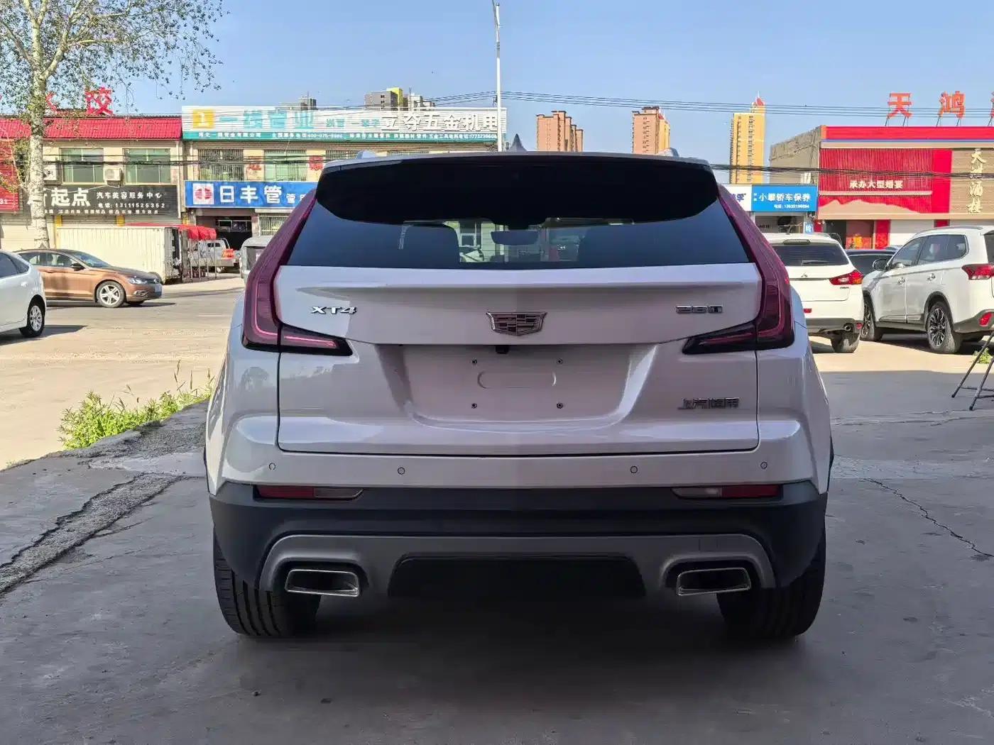 2020 Cadillac XT4 Facelift 28T Two-Wheel Drive Premium Model — миниатюра 3