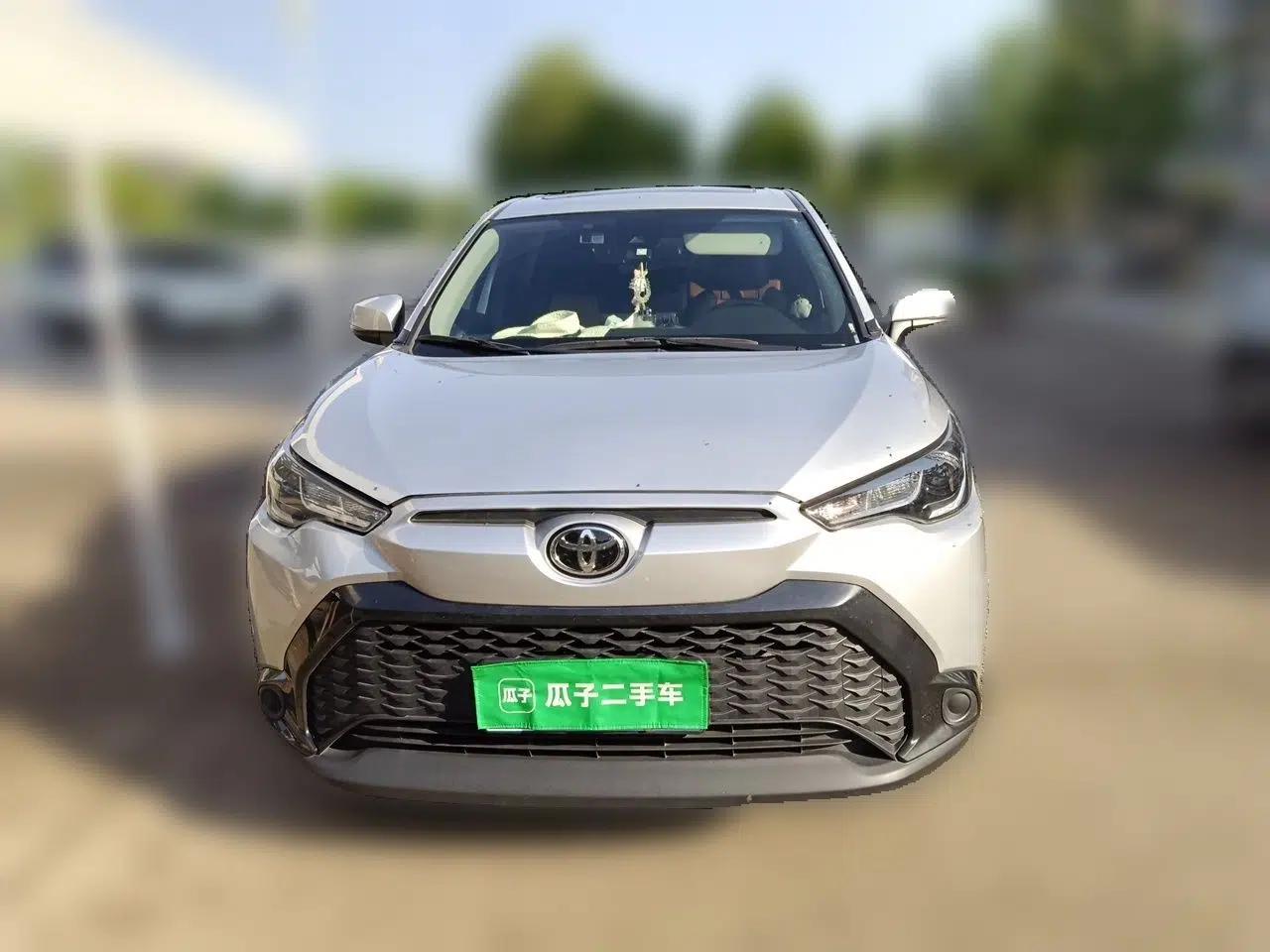 Toyota FRONTLANDER 2022 2.0L CVT Leading Edition — миниатюра 2