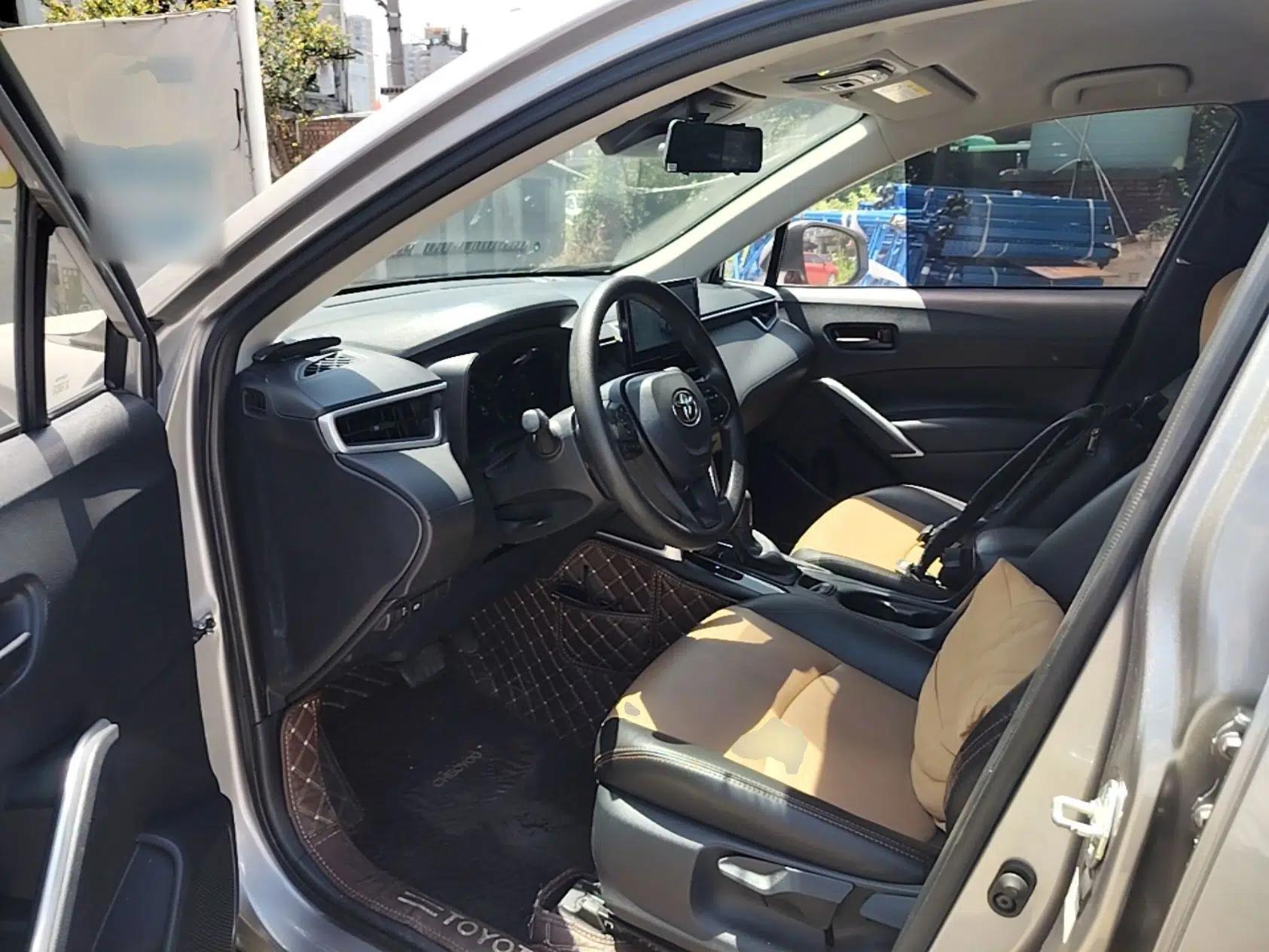 Toyota Corolla Cross 2023 2.0L Pioneer Edition — миниатюра 17