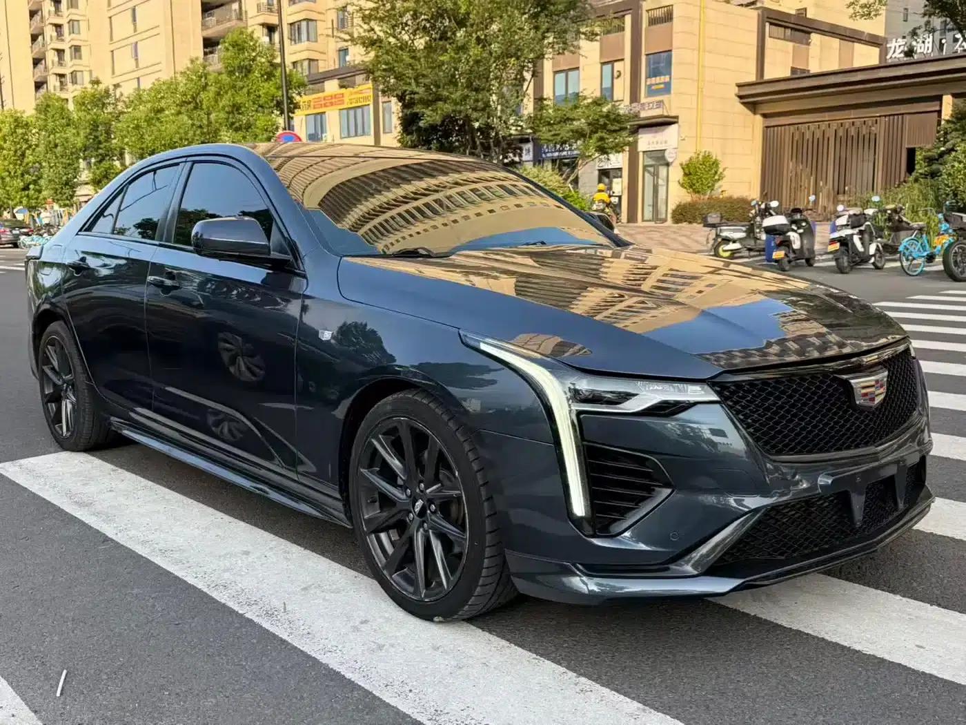2021 Cadillac CT4 28T Premium — миниатюра 3