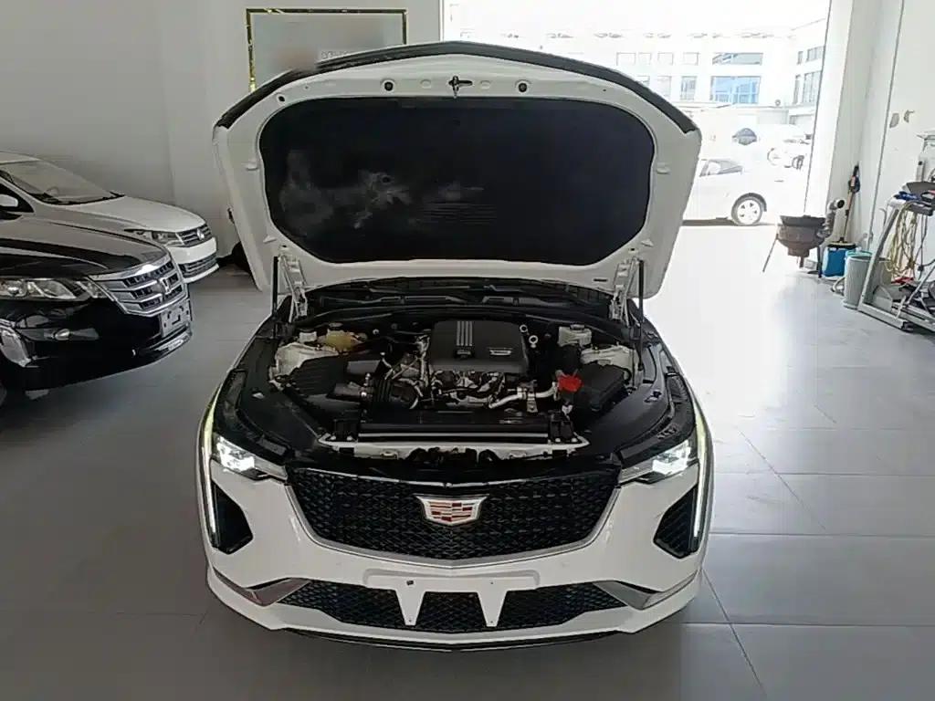 2020 Cadillac CT4 28T Elite — миниатюра 20