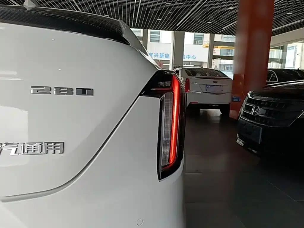 2020 Cadillac CT4 28T Elite — миниатюра 8