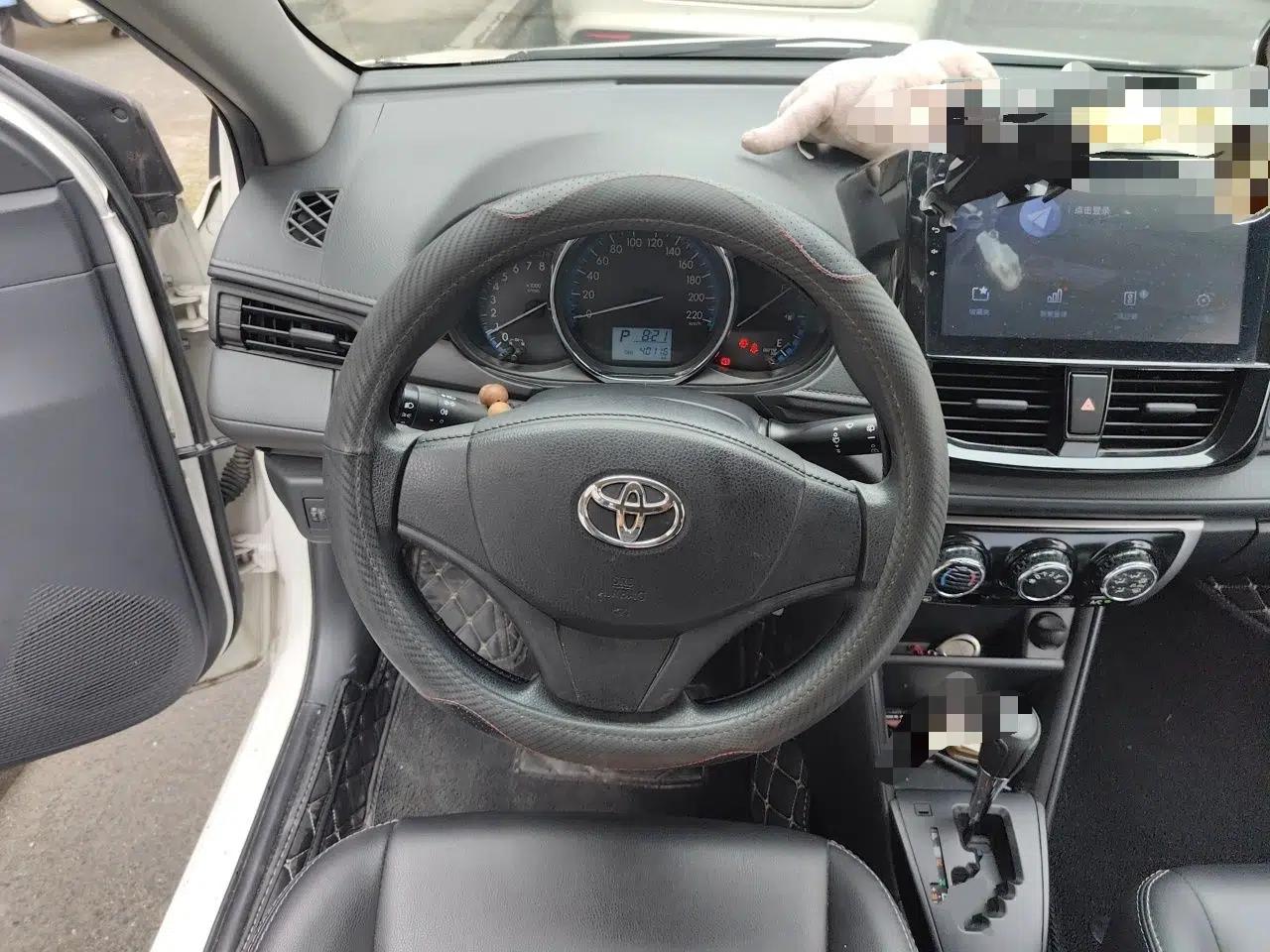 Toyota Vios FS 2017 1.5L CVT Fengchi Edition — миниатюра 10