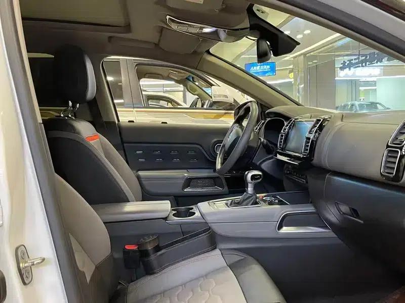 Tianyi C5 AIRCROSS 2017 350THP Luxury Edition — миниатюра 10