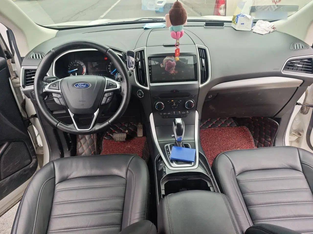 Ford Edge 2017 EcoBoost 245 Two-Drive Platinum Edition 5 Seats — миниатюра 9