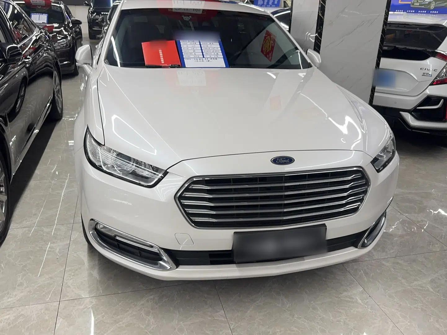 Ford Taurus 2015 EcoBoost 245 Fashion Edition — миниатюра 2