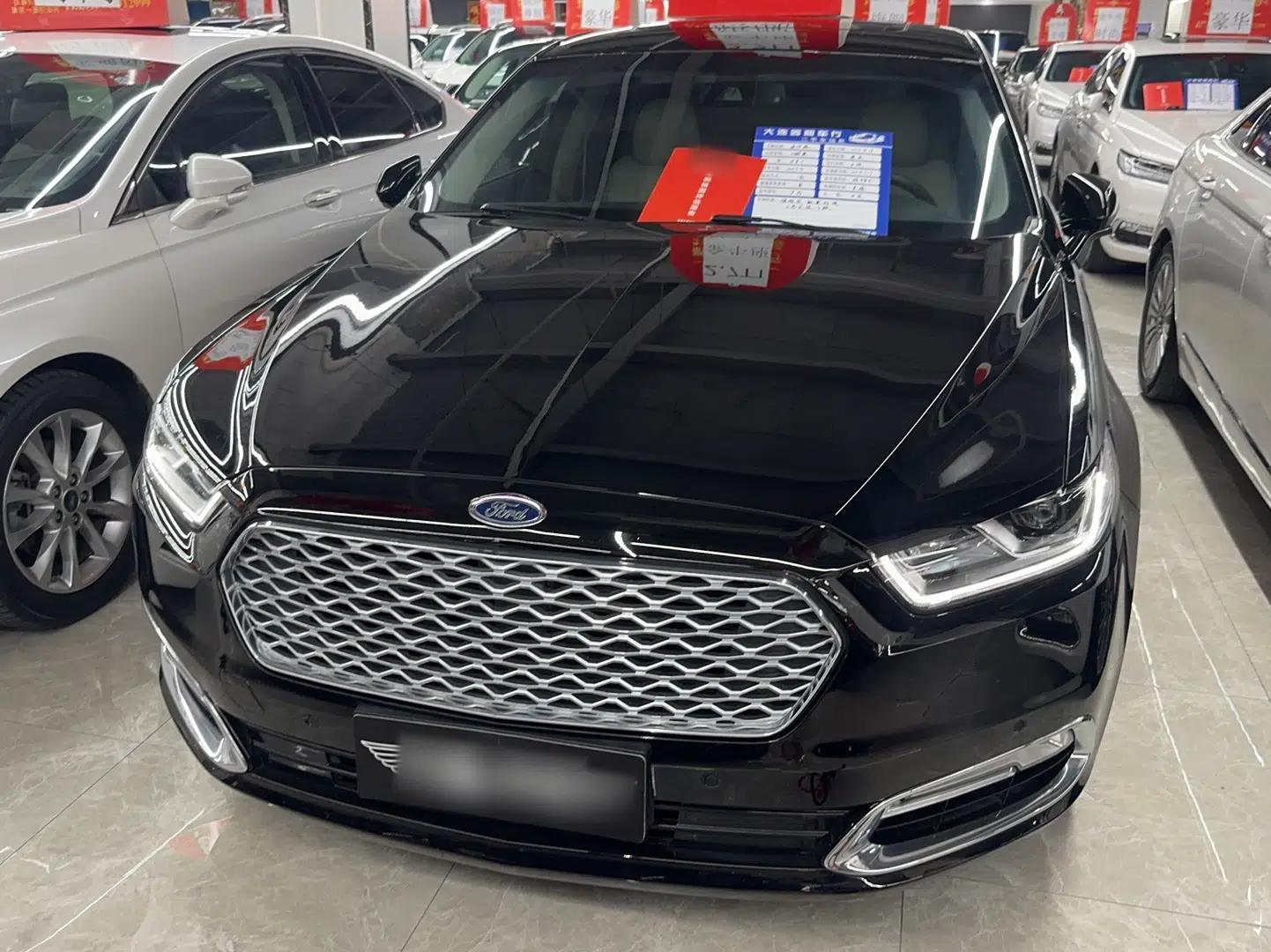 Ford Taurus 2015 EcoBoost 325 V6 Flagship Model — миниатюра 3