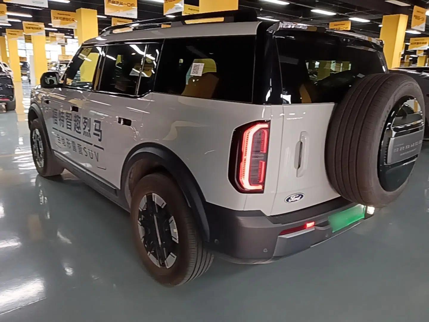 Ford Bronco 2026 Model Long Beach Pure Electric — миниатюра 4