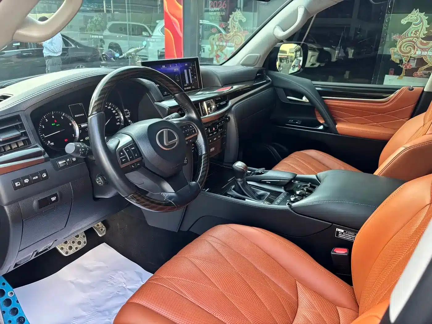 Lexus LX 2019 570 Pinnacle Edition — миниатюра 7