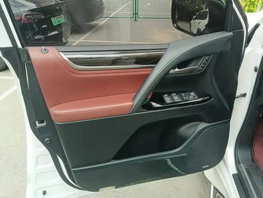 Lexus LX 2019 570 Dynamic Luxury Edition — миниатюра 7