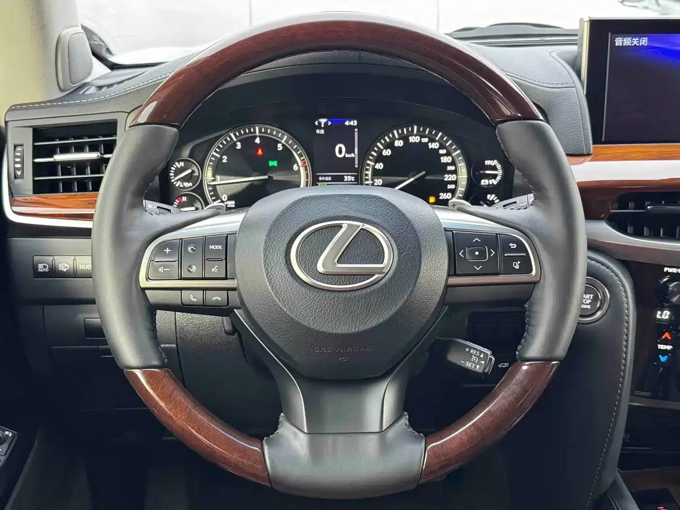 Lexus LX 2019 570 Dynamic Luxury Edition — миниатюра 12