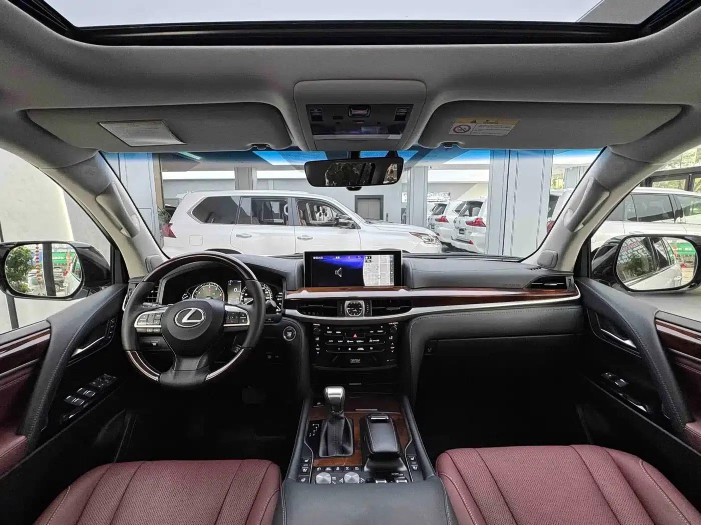 Lexus LX 2019 570 Dynamic Luxury Edition — миниатюра 7