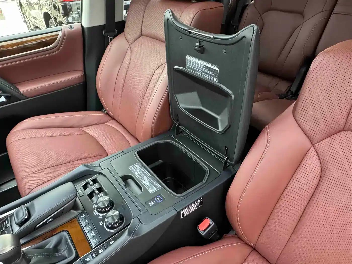 Lexus LX 2019 570 Dynamic Luxury Edition — миниатюра 10