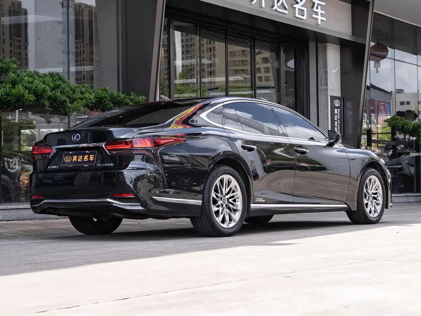 Lexus LS 2021 500h Luxury Edition — миниатюра 3