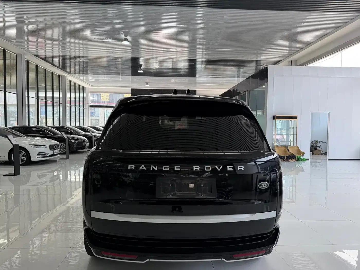2024 Range Rover 3.0 L6 400PS Autobiography Long Wheelbase — миниатюра 4