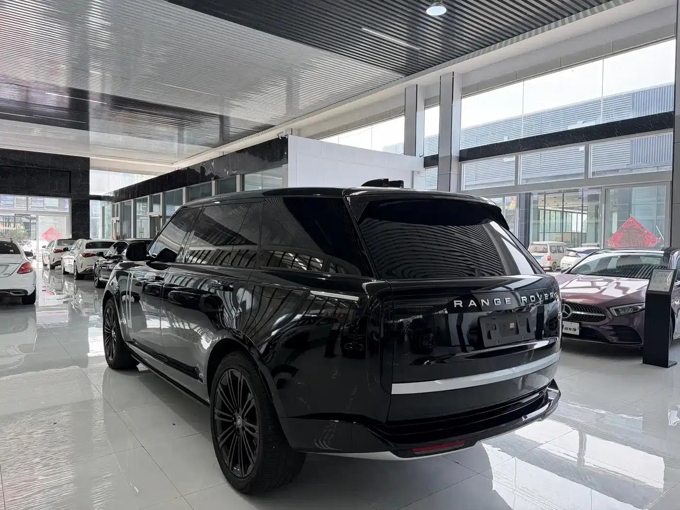 2024 Range Rover 3.0 L6 400PS Autobiography Long Wheelbase — миниатюра 5