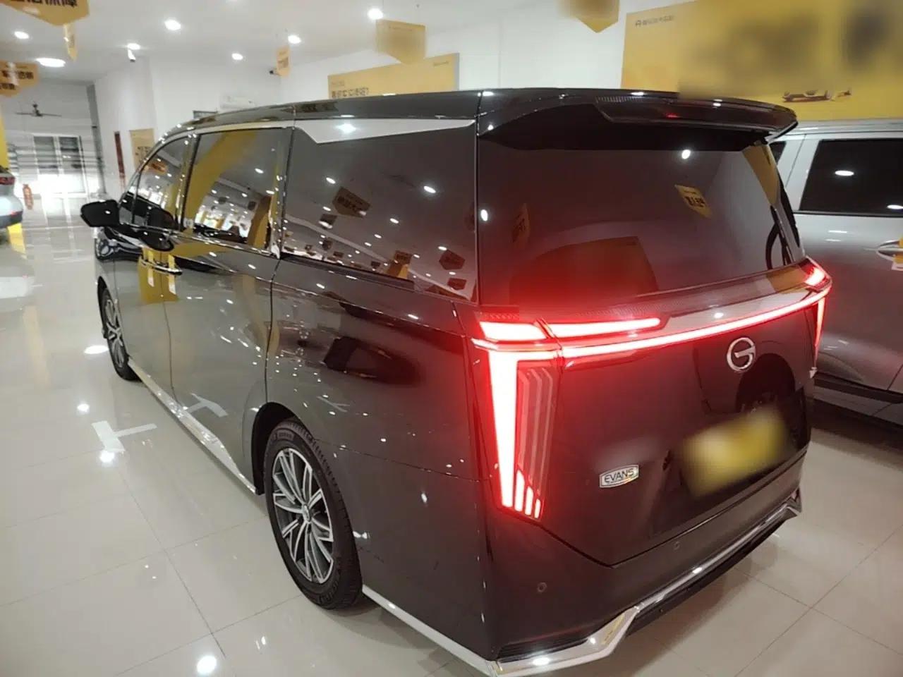 GAC Trumpchi M8 2024 Master Series 400T Ultimate Edition — миниатюра 4