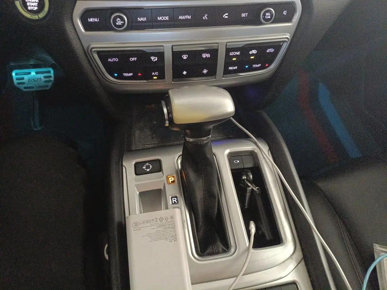GAC Trumpchi GS8 2017 320T Two-Wheel Drive Luxury Smart Connectivity Version (7 Seats) — миниатюра 14
