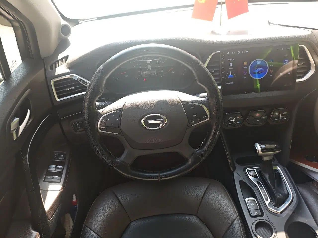 GAC Trumpchi GS4 2017 235T Automatic Two-Wheel Drive Elite Edition — миниатюра 10