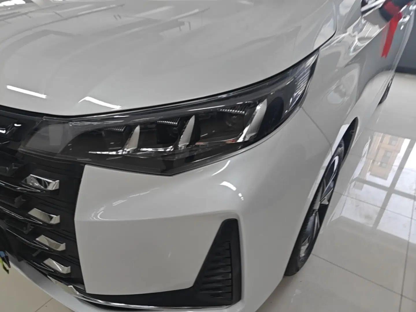 GAC Trumpchi M6 2023 PRO 270T DCT Luxury Edition — миниатюра 8