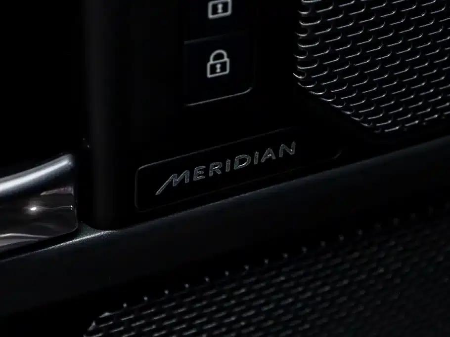 2023 Land Rover Defender Facelift 110 3.0T P400 X-DYNAMIC HSE — миниатюра 13