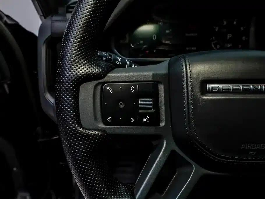 2023 Land Rover Defender Facelift 110 3.0T P400 X-DYNAMIC HSE — миниатюра 14